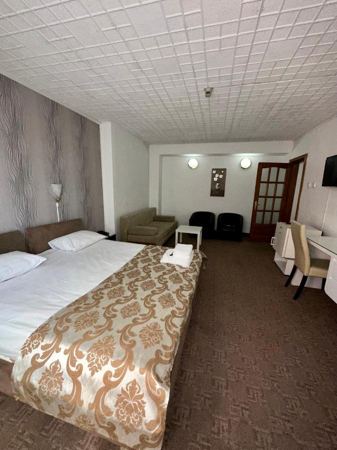 Darin Hotel Бухарест Экстерьер фото