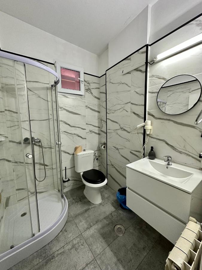 Darin Hotel Бухарест Экстерьер фото